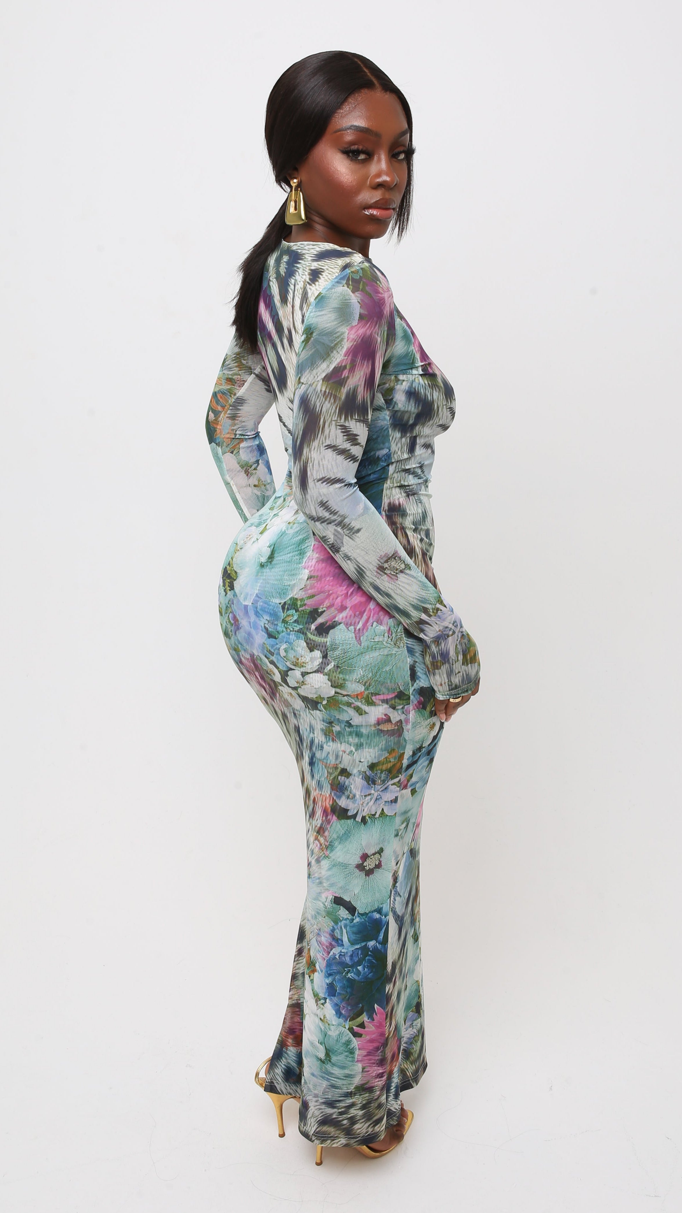 Malakai Long Sleeve Maxi Dress