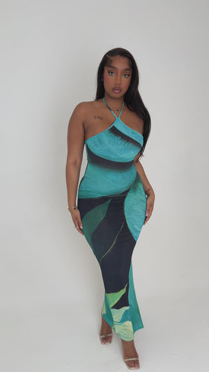 Vestido Kalina con cuello halter 